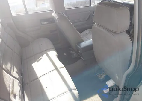 1994 Jeep Cherokee Sport from USA, damaged, VIN 1J4FJ68SXRL239366